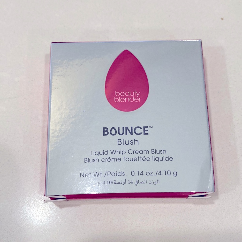 Beauty Blender - Bounce - liquid whip cream blush- cherry pink!